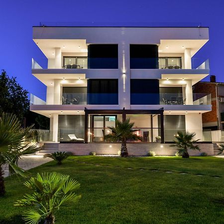 Crowonder Apartments & Rooms Oaza With Heated Swimming Pool And Sauna Turanj Exterior foto